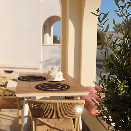 White Dream Villa *